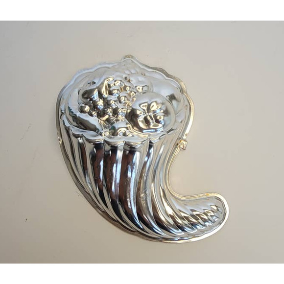 Vintage Copper Jello Mold Cornucopia - Picture 1 of 7